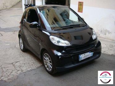 SMART - Fortwo - 1000 52 kW MHD coupé passion