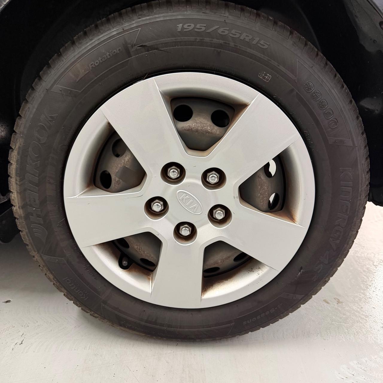 Kia Venga 1.4 CVVT Cool NEOPATENTATI EURO5