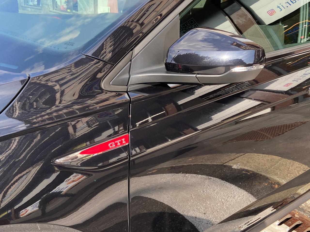 Volkswagen Polo GTI Sport 2.0 TSI GTI #12134