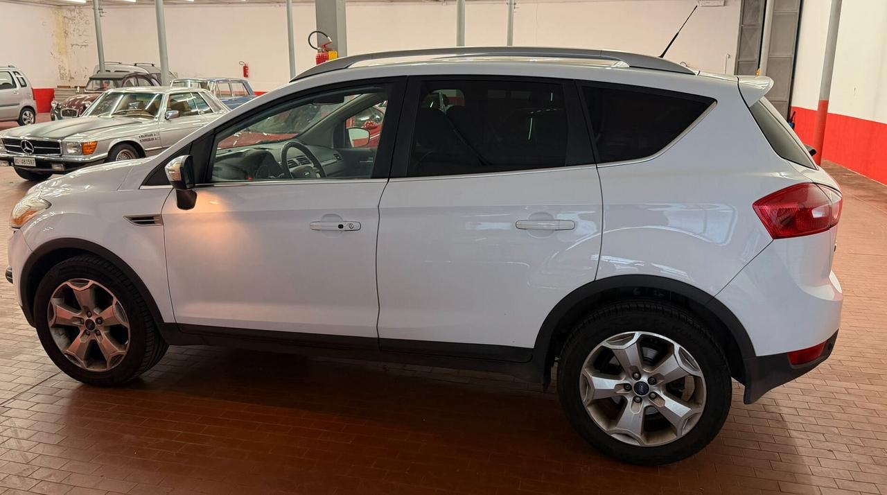 Ford Kuga 2.0 TDCi 163 CV 4WD Powersh.Titanium DPF