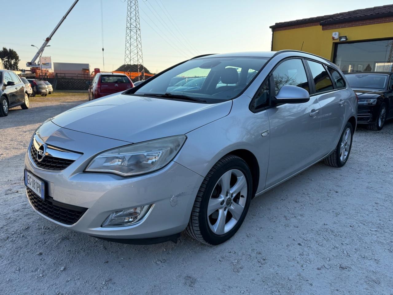 Opel Astra 1.7 CDTI 125CV Sports Tourer Cosmo UNIC