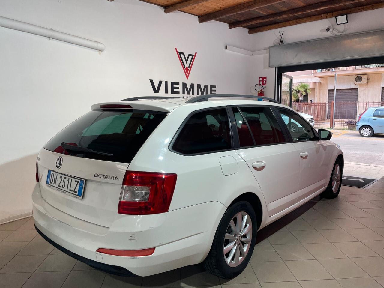 Skoda Octavia 1.6 TDI CR 105 CV Wagon Elegance