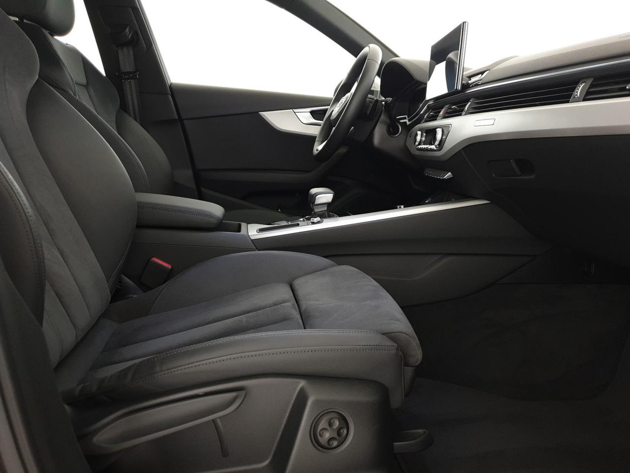 40TDI 204CV quattro S tronic Identity Contrast