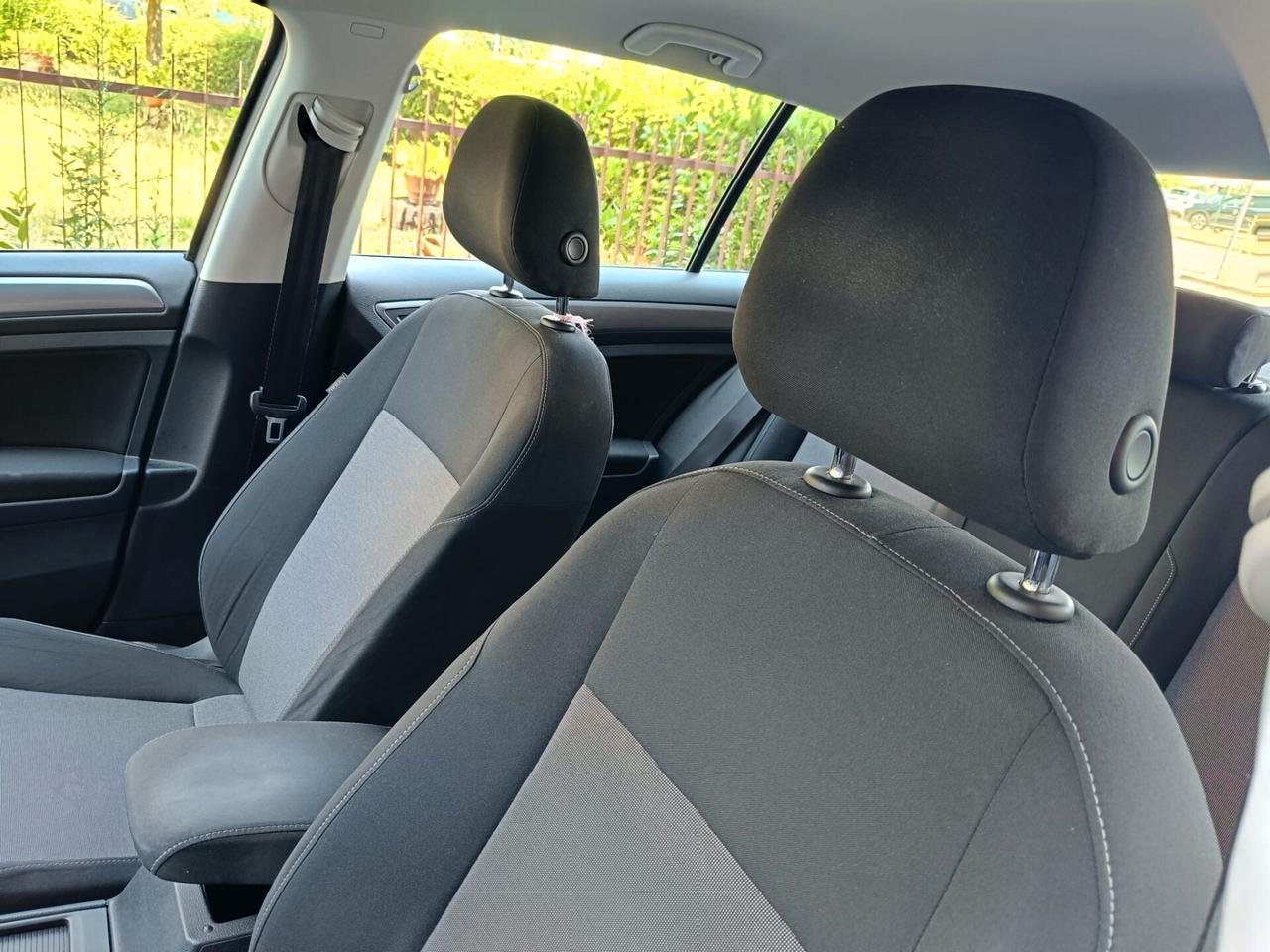Volkswagen Golf 1.4 Benzina Metano