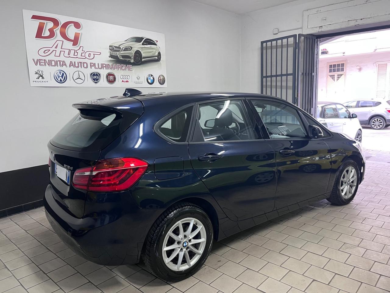 Bmw 2er Active Tourer 218d Luxury full