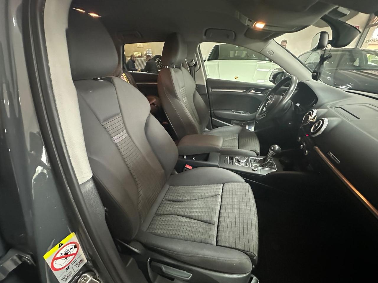 Audi A3 Sport 1.6 30 TDI #7912