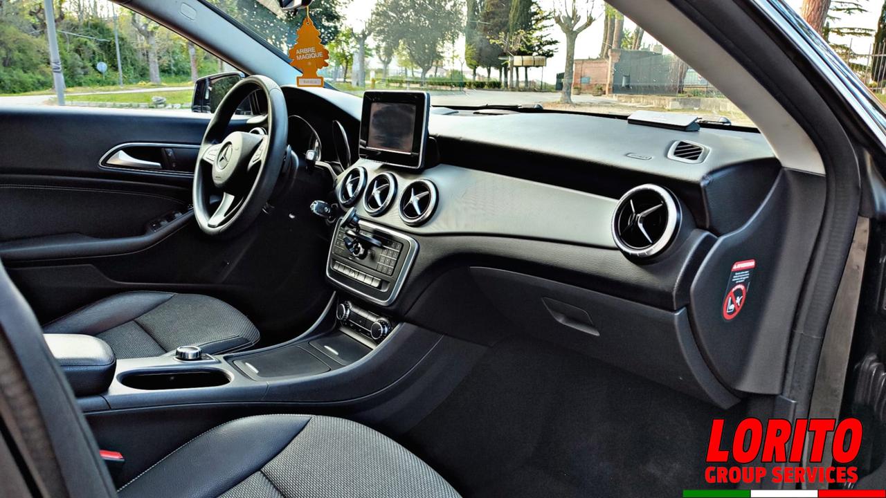 Mercedes-benz CLA 220 d 4Matic Automatic Business