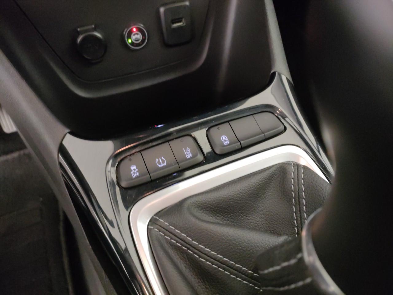 OPEL Crossland 1.2 Elegance s&s 83cv