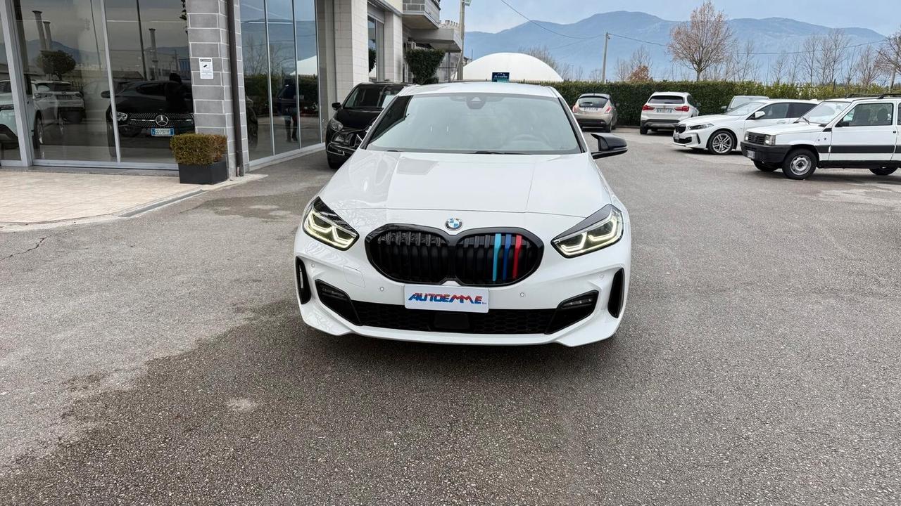 Bmw 116 116d 5p. Msport