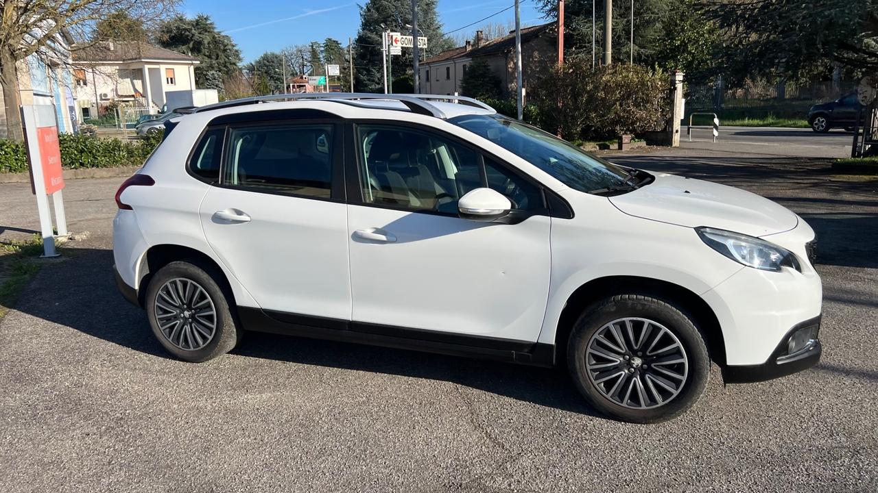 Peugeot 2008 PureTech 82 S&S Allure