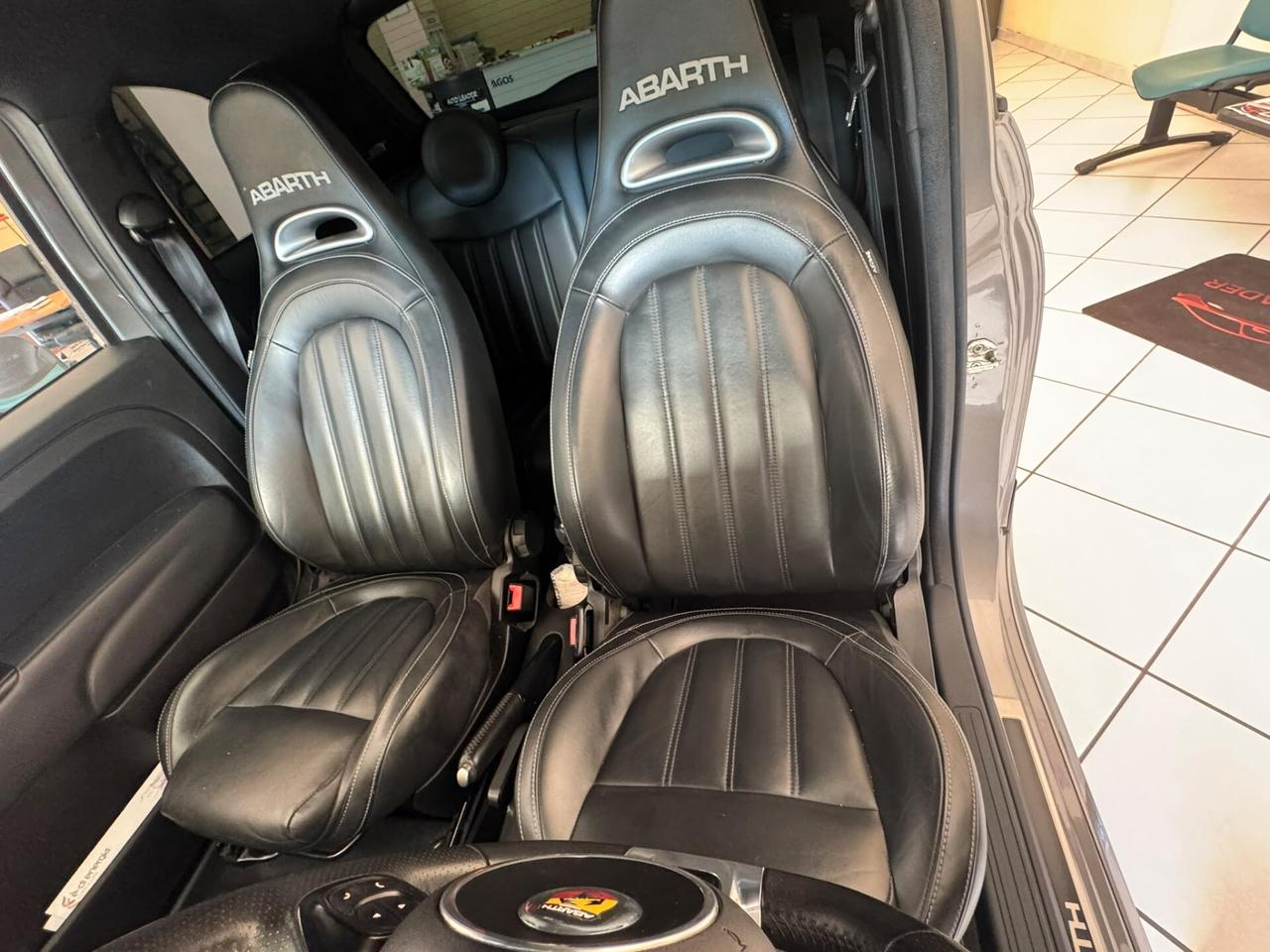 Abarth 595 1.4 Turbo T-Jet 165 CV Turismo
