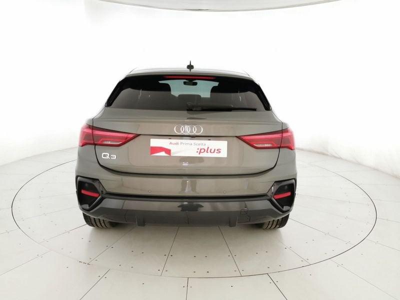 Audi Q3 Sportback 35 2.0 tdi Business Plus
