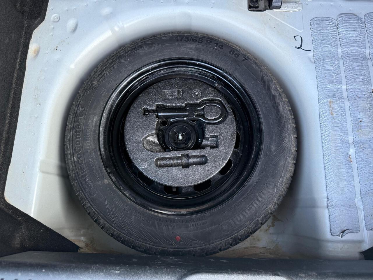 Ford Fiesta 1.5 EcoBlue 5 porte Plus