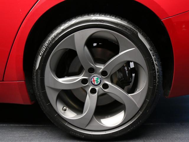 ALFA ROMEO Giulia 2.2 Turbodiesel 210 CV AT8 AWD Q4 Veloce