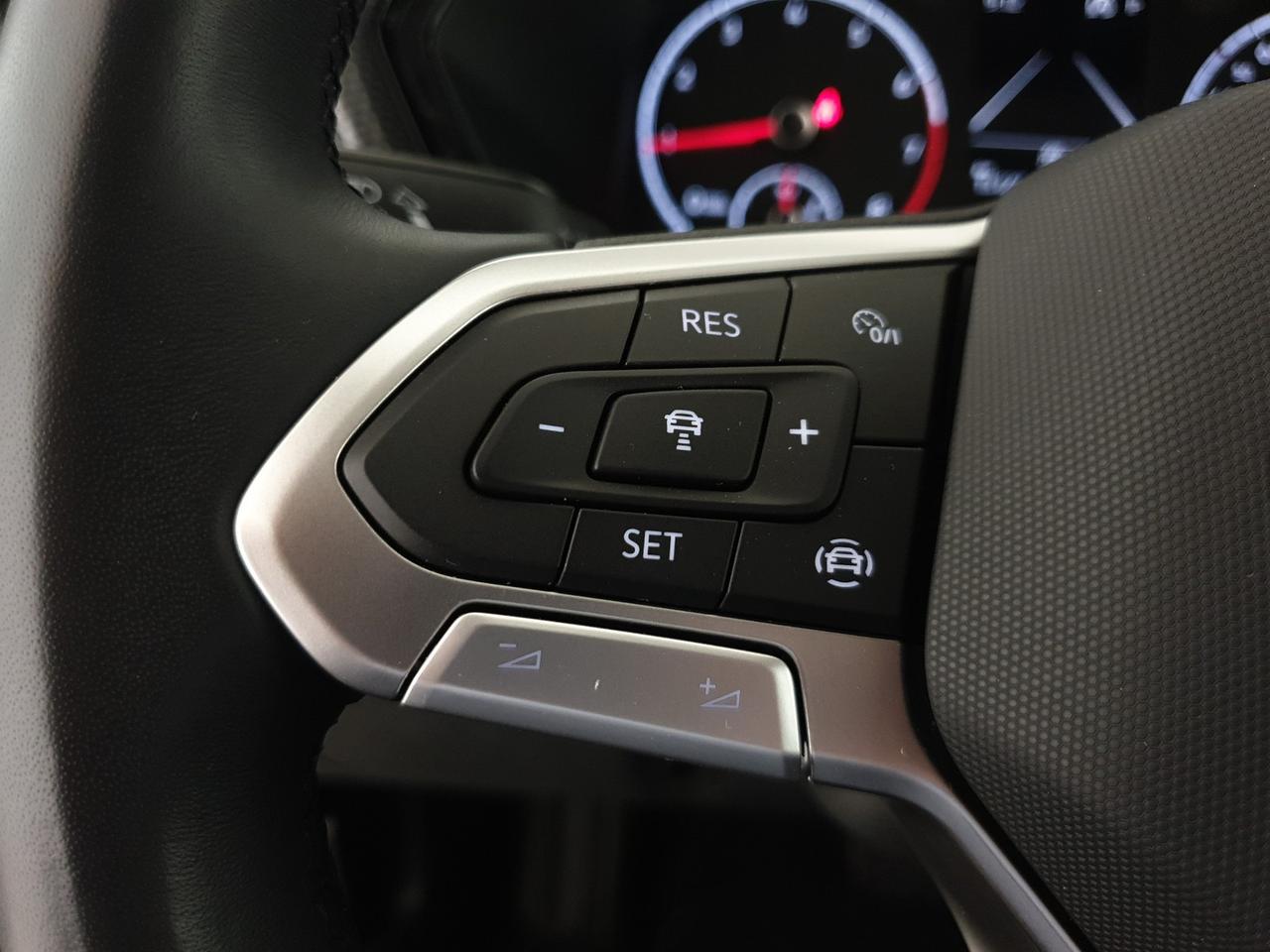 Volkswagen T-Cross 1.0 tsi sport 110cv dsg