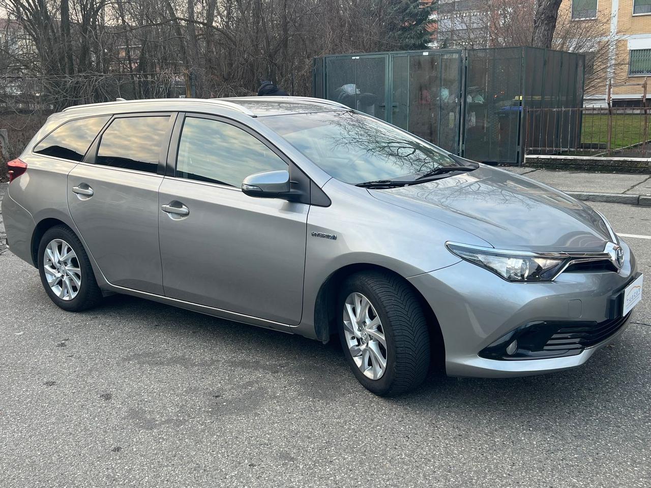 Toyota Auris Business 1.8 HEV #8840