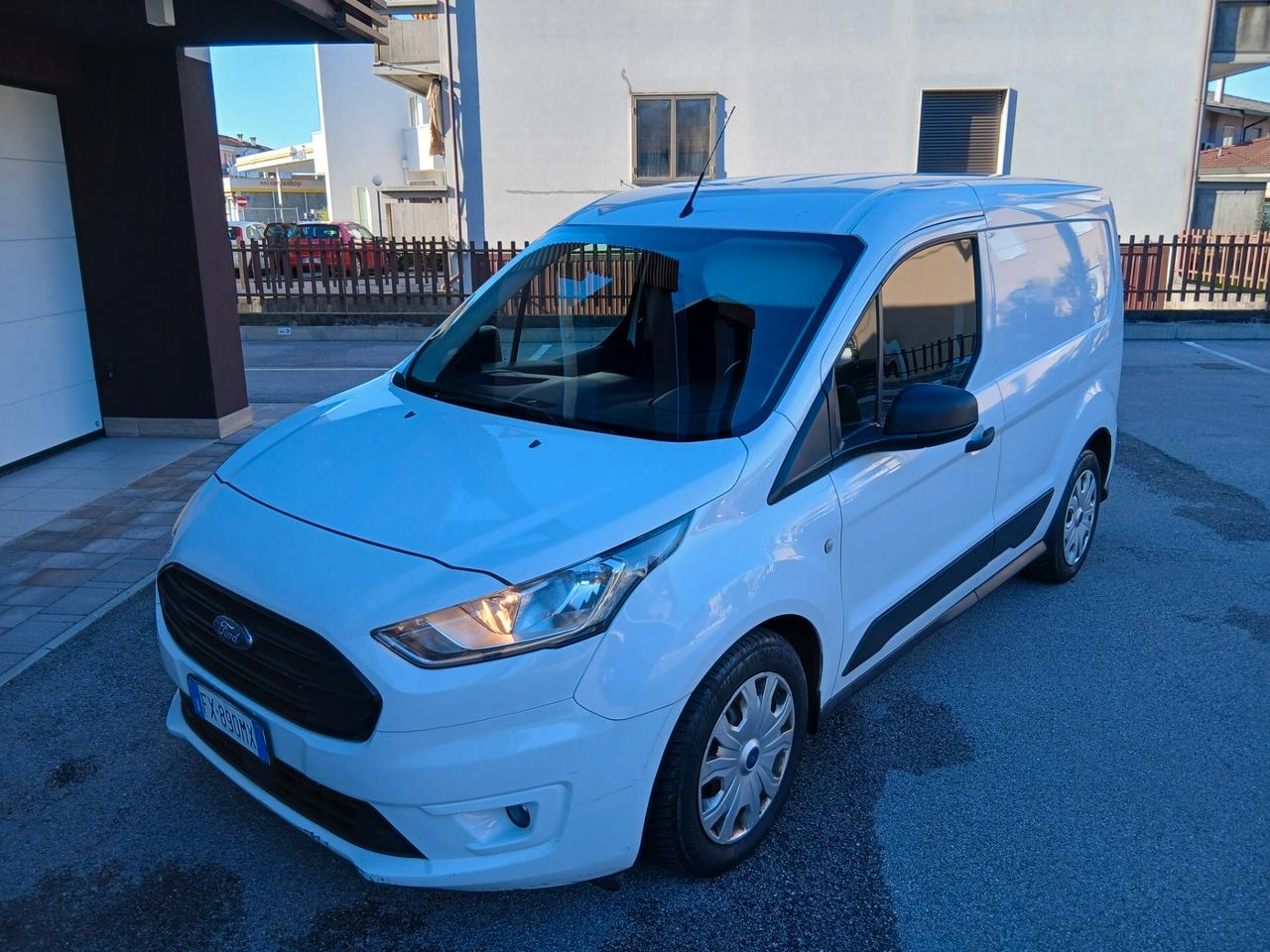 Ford Transit Connect 1.0 3 posti Unico Proprietario Tua a € 199 mese