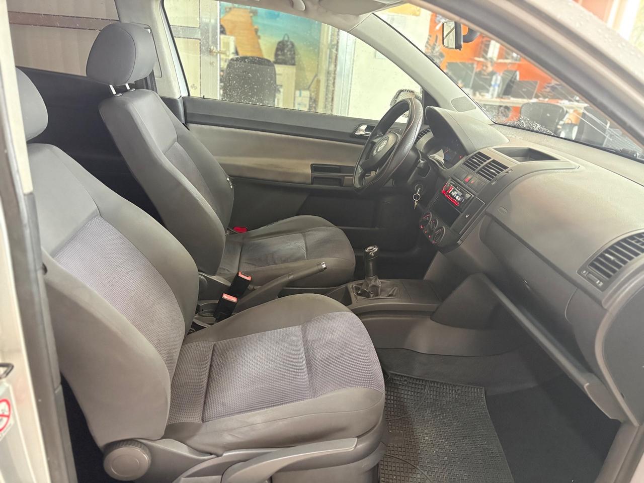 Volkswagen Polo 1.4/69CV TDI 3p. Comfortline ok neopatentati