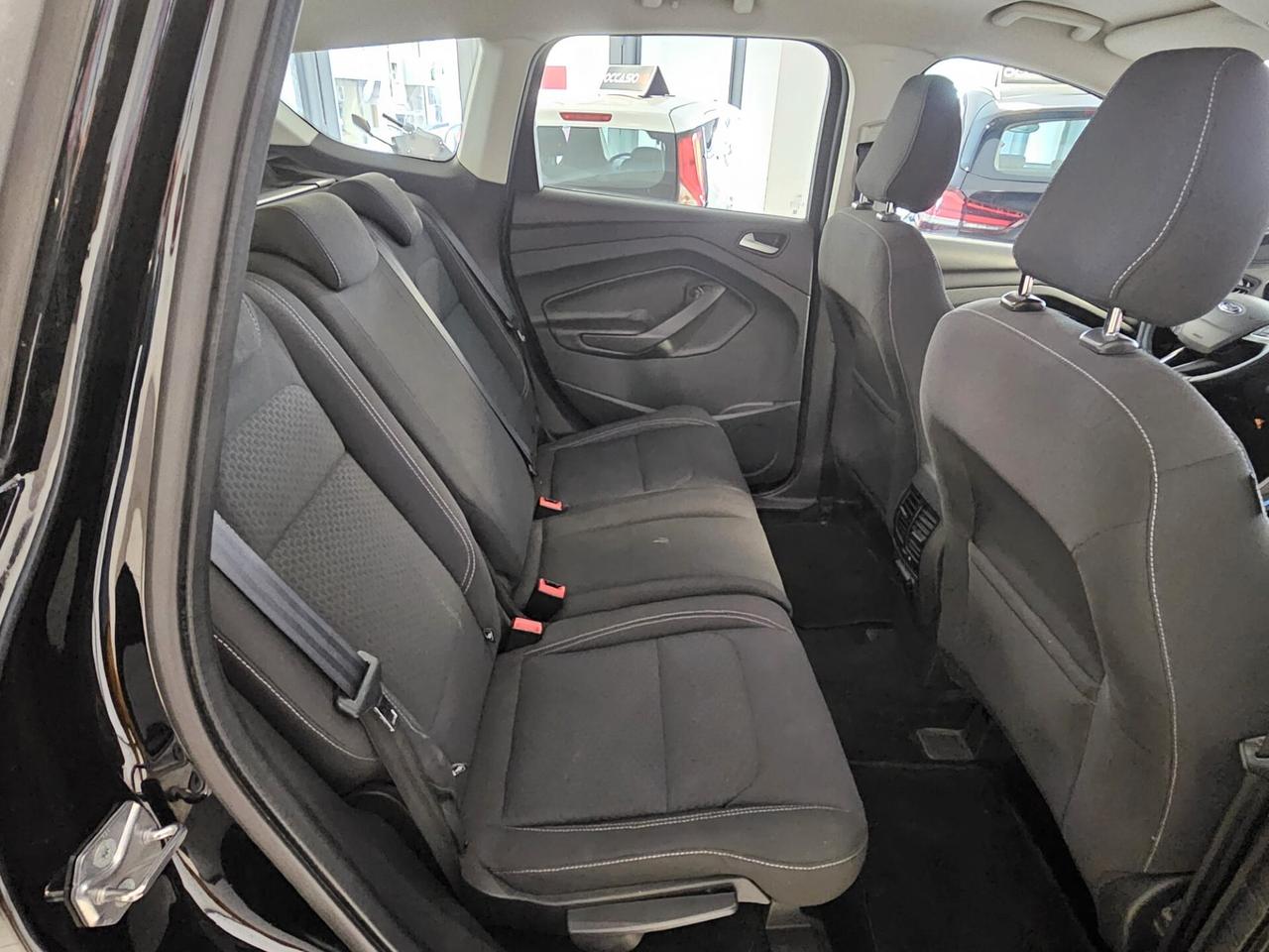 Ford Kuga 2.0 TDCI 120 CV S&S 2WD Powershift Titanium