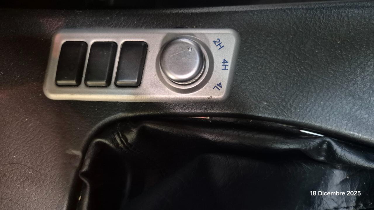 Great Wall Motor Hover 2.4 4x4 Super Luxury