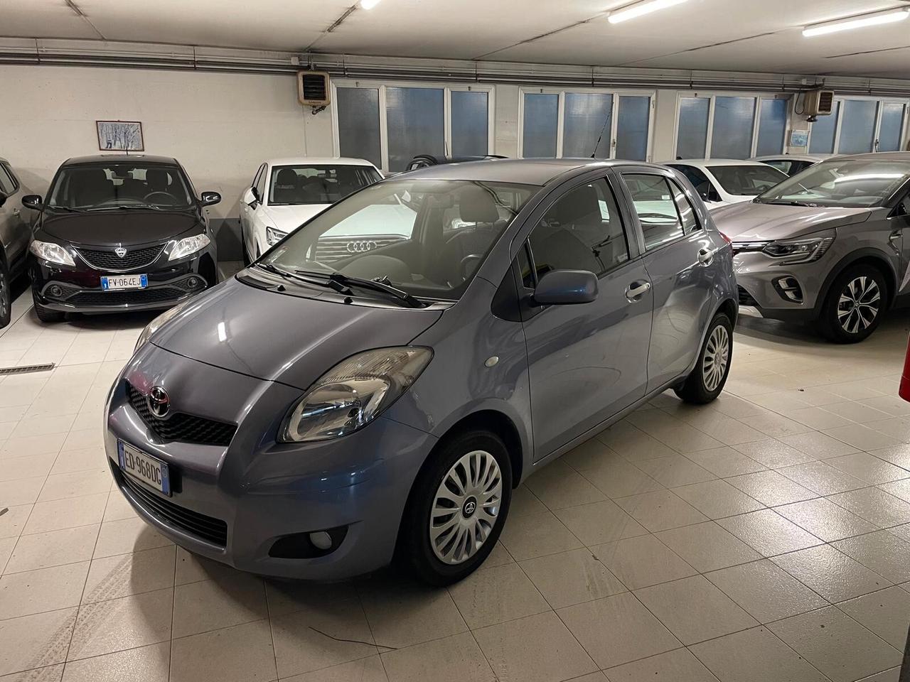 Toyota Yaris 1.3 5 porte Sol