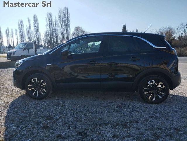 OPEL Crossland NEOPATENTATI 1.2 130cv Elegance autom TG : GT842MA