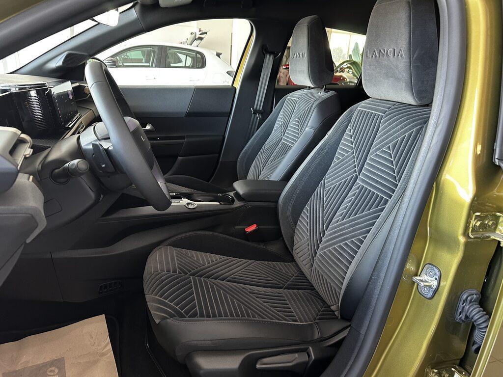 Lancia Ypsilon 1.2 mhev LX e-DCT