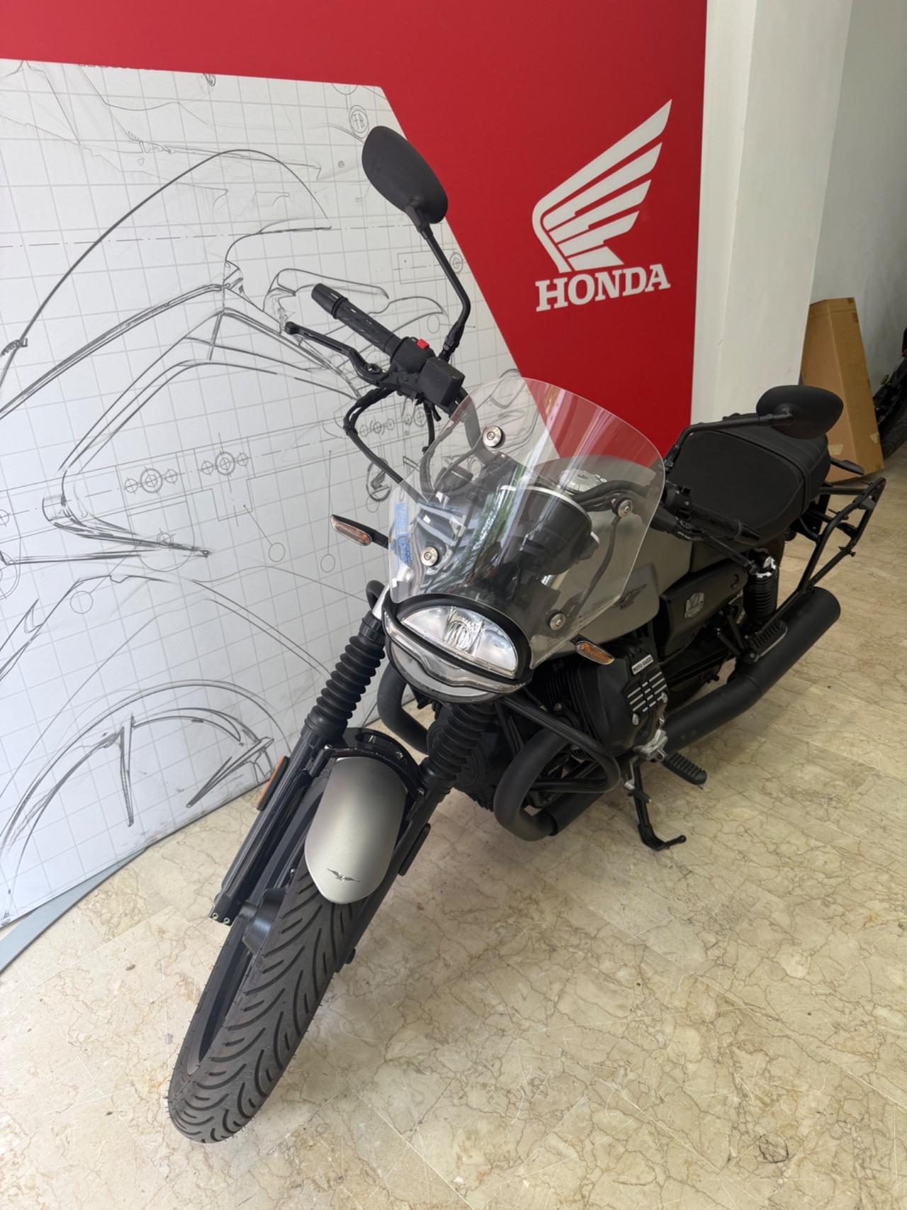 Moto Guzzi V7