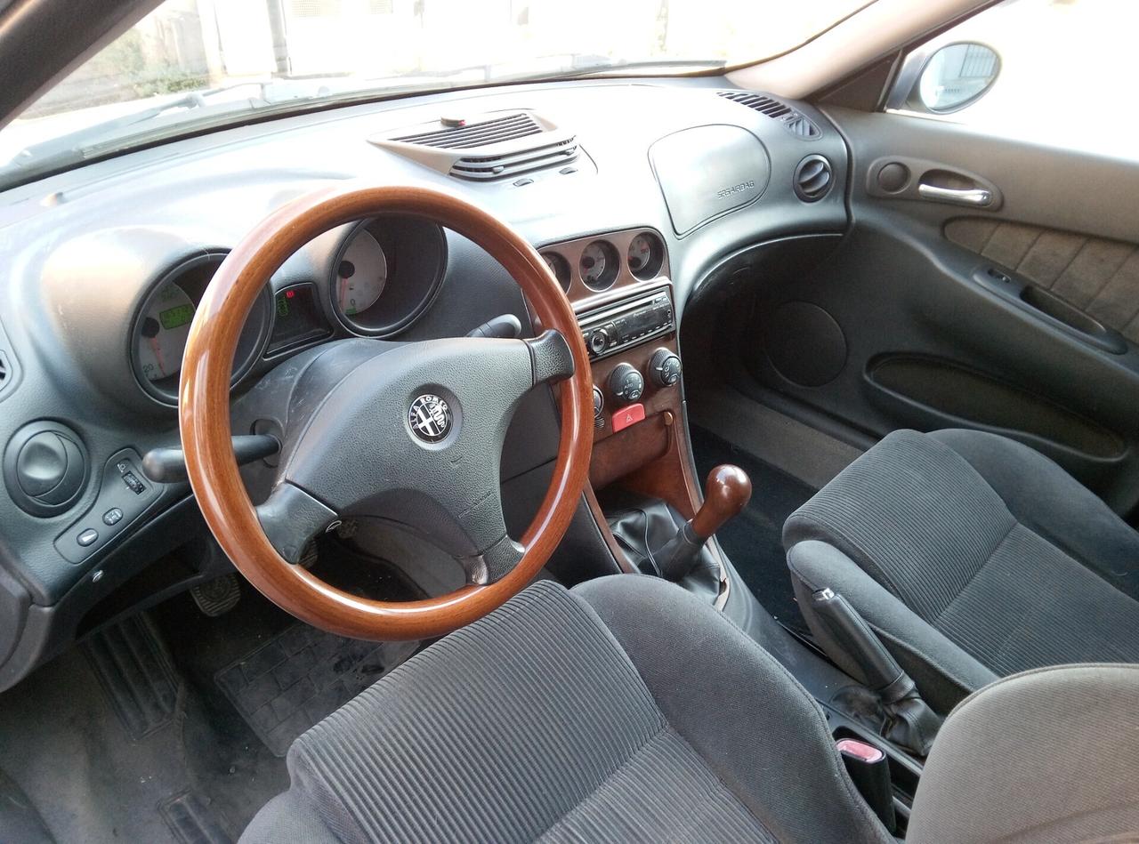 Alfa Romeo 156 1.6i 16V Twin Spark cat Sportwagon Progression