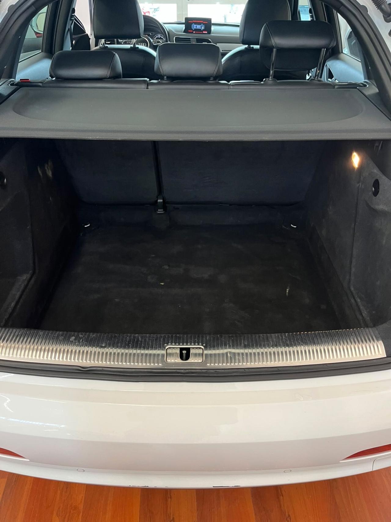 Audi Q3 2.0 TDI 177 CV quattro S tronic Line Edition