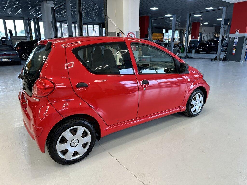 Toyota Aygo 5 Porte 1.0 VVT-i Sol