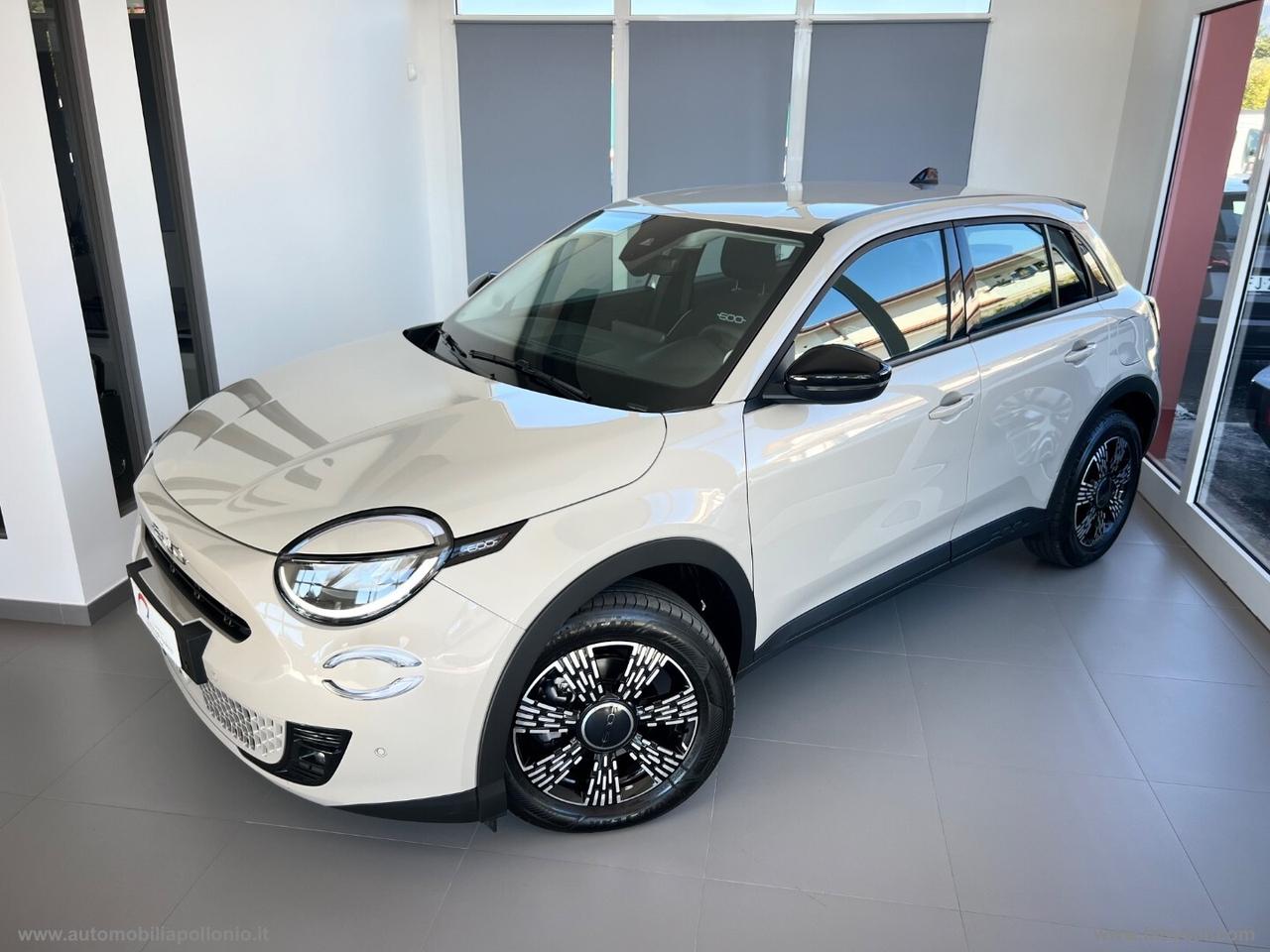 FIAT 600 HYBRID 145 CV MHEV ICON