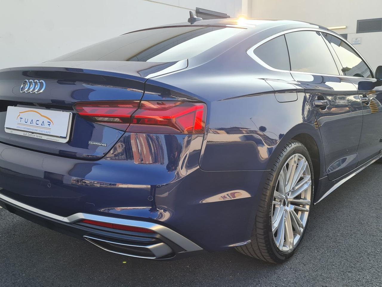 Audi A5 3.0 45 TDI Sport Attitude #9638