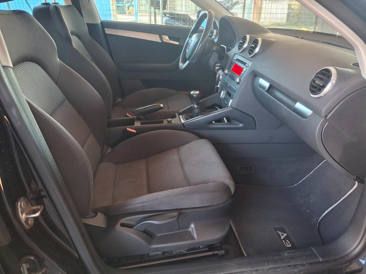 Audi A3 SPB 1.6 TDI 105 CV CR-* CERCHI 17" *