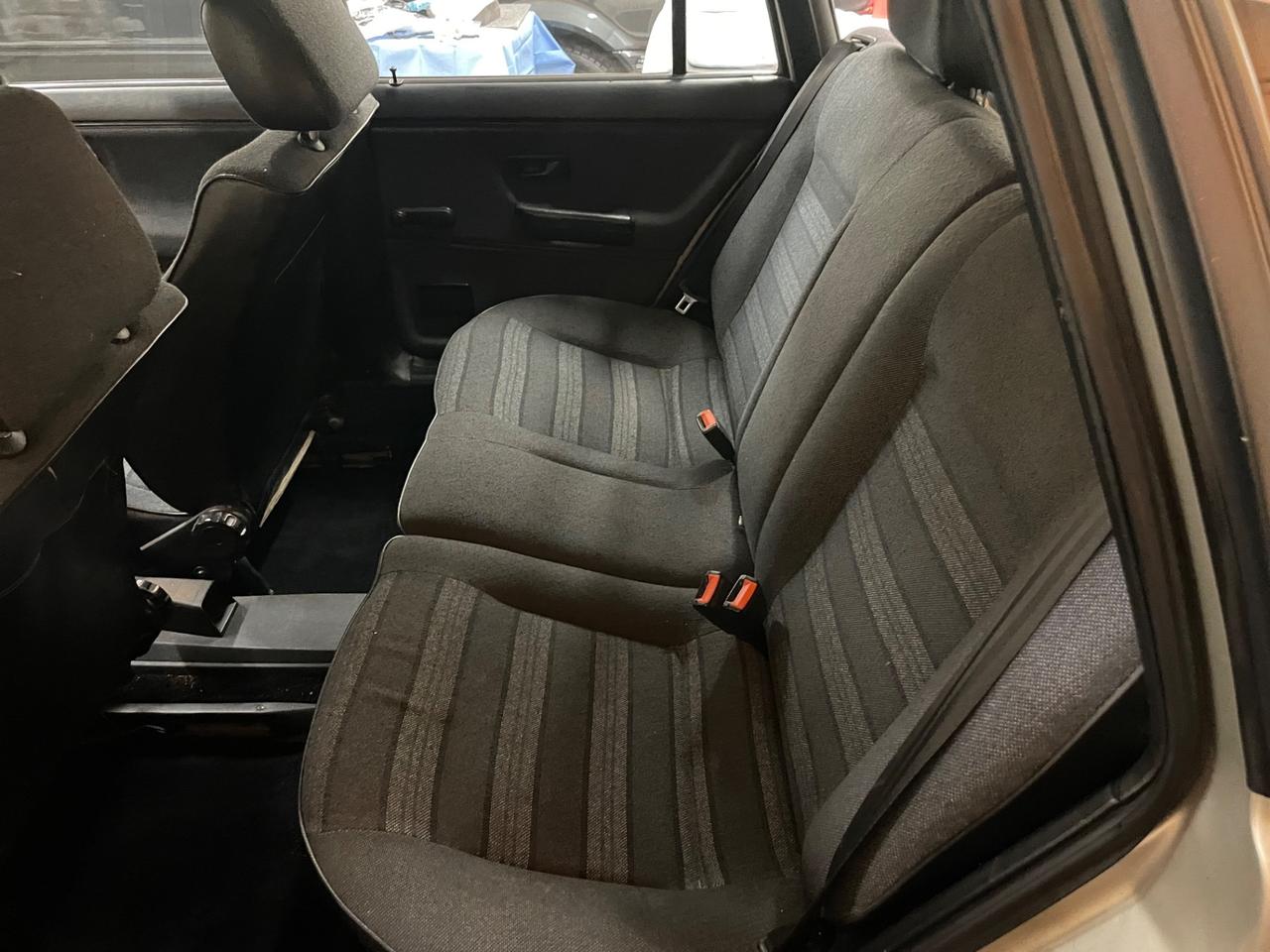 Volkswagen Passat 1600 Familcar Mod. GT