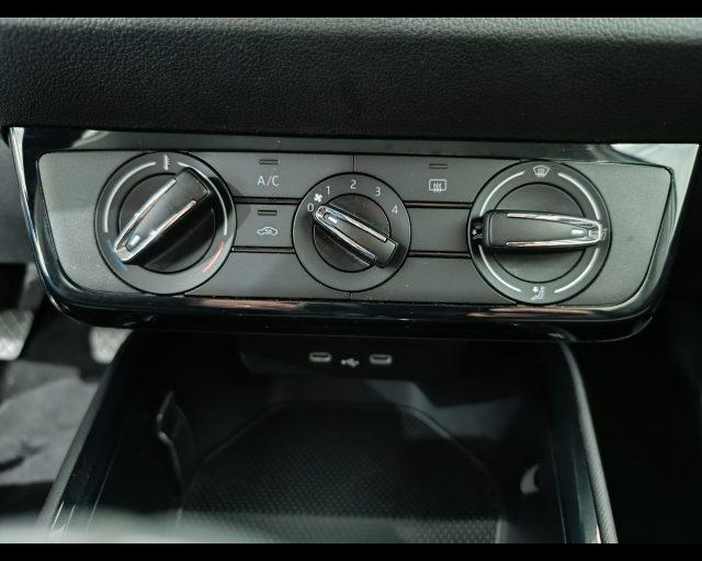 SKODA Fabia 1.0 MPI 80 CV Selection