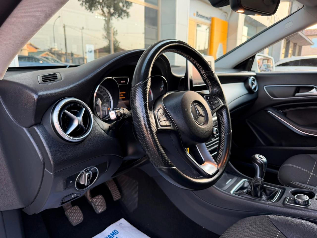 Mercedes CLA Shooting Brake 200 d (cdi) 136cv Sport