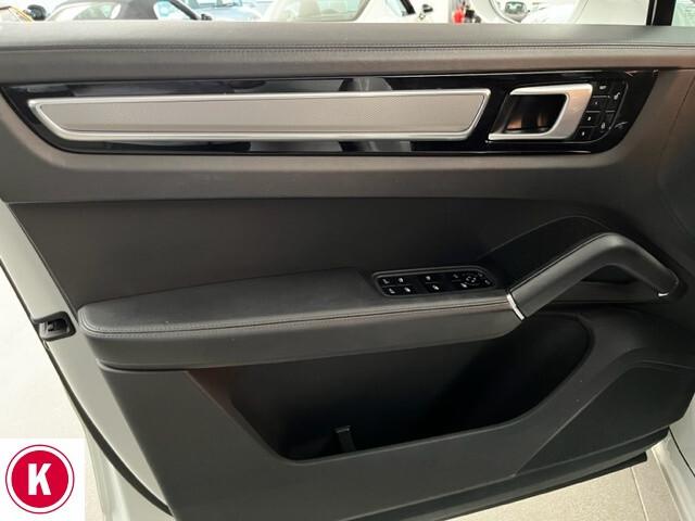 Porsche Cayenne 3.0 V6