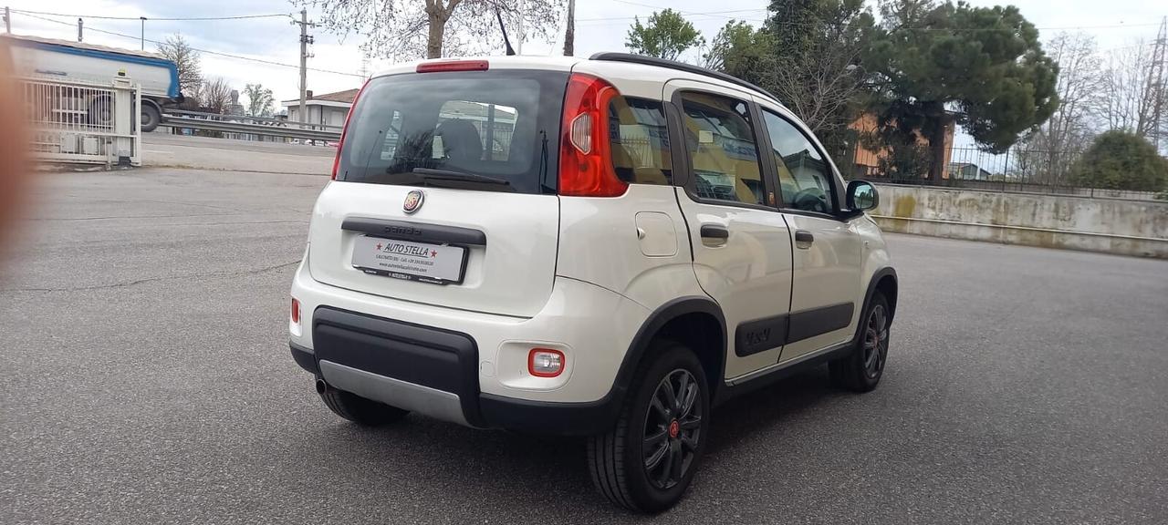 Fiat Panda Benzina cc. 900 Turbo CV. 86 Trazione Integrale 4x4 Euro 6D Utilizzabile anche per i Neopatentati.
