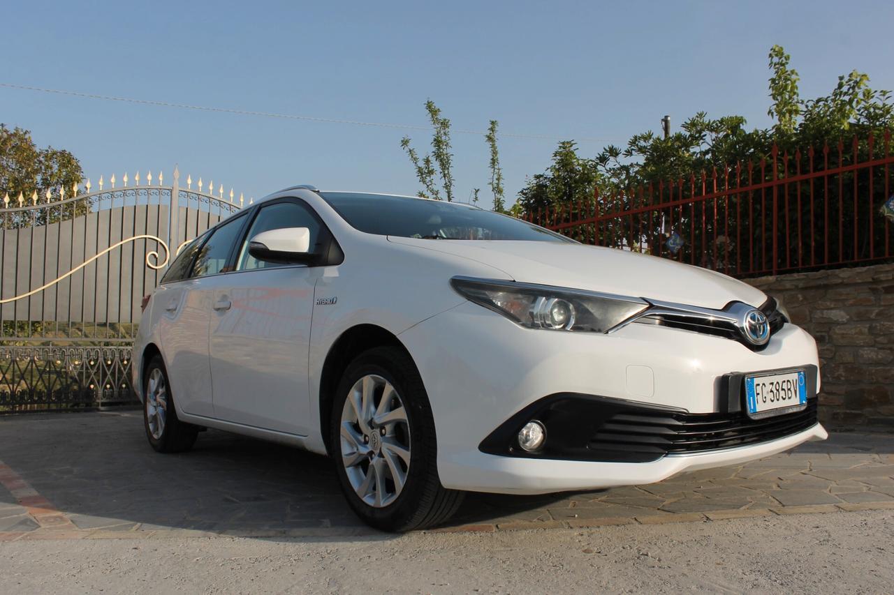 Toyota Auris Touring Sports 1.8 Hybrid Business