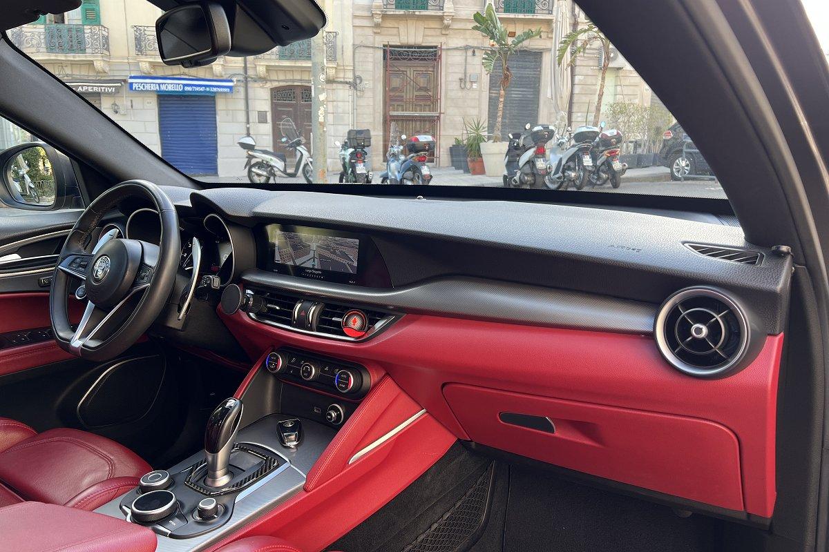 ALFA ROMEO Stelvio 2.2 Turbodiesel 210 CV AT8 Q4 Super
