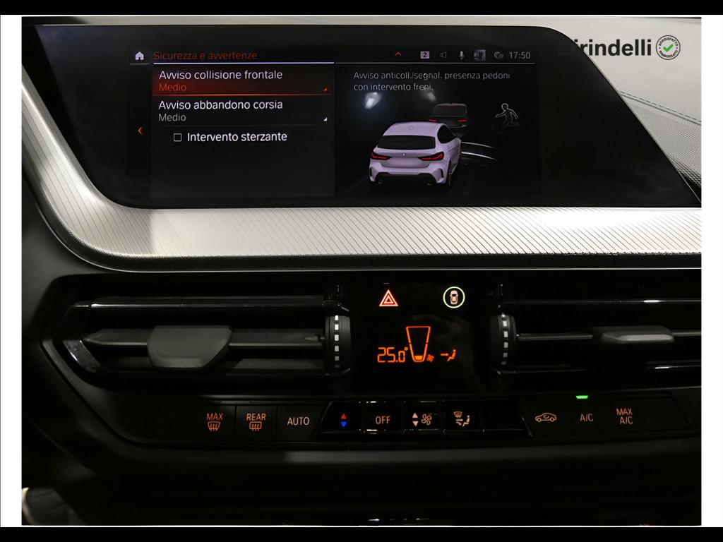 BMW Serie 1 (F40) - 116d 5p. Msport