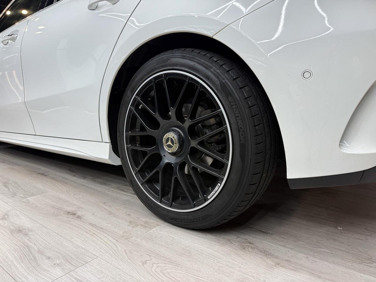 Mercedes Classe A 180d 1.5 116CV Premium AMG