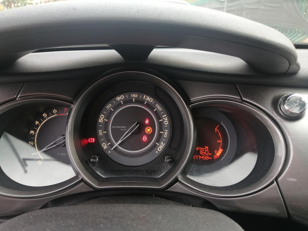 Citroen C3 2010 full optional