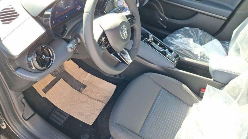 Alfa Romeo Junior 1.2 ibrida 145cv edct6