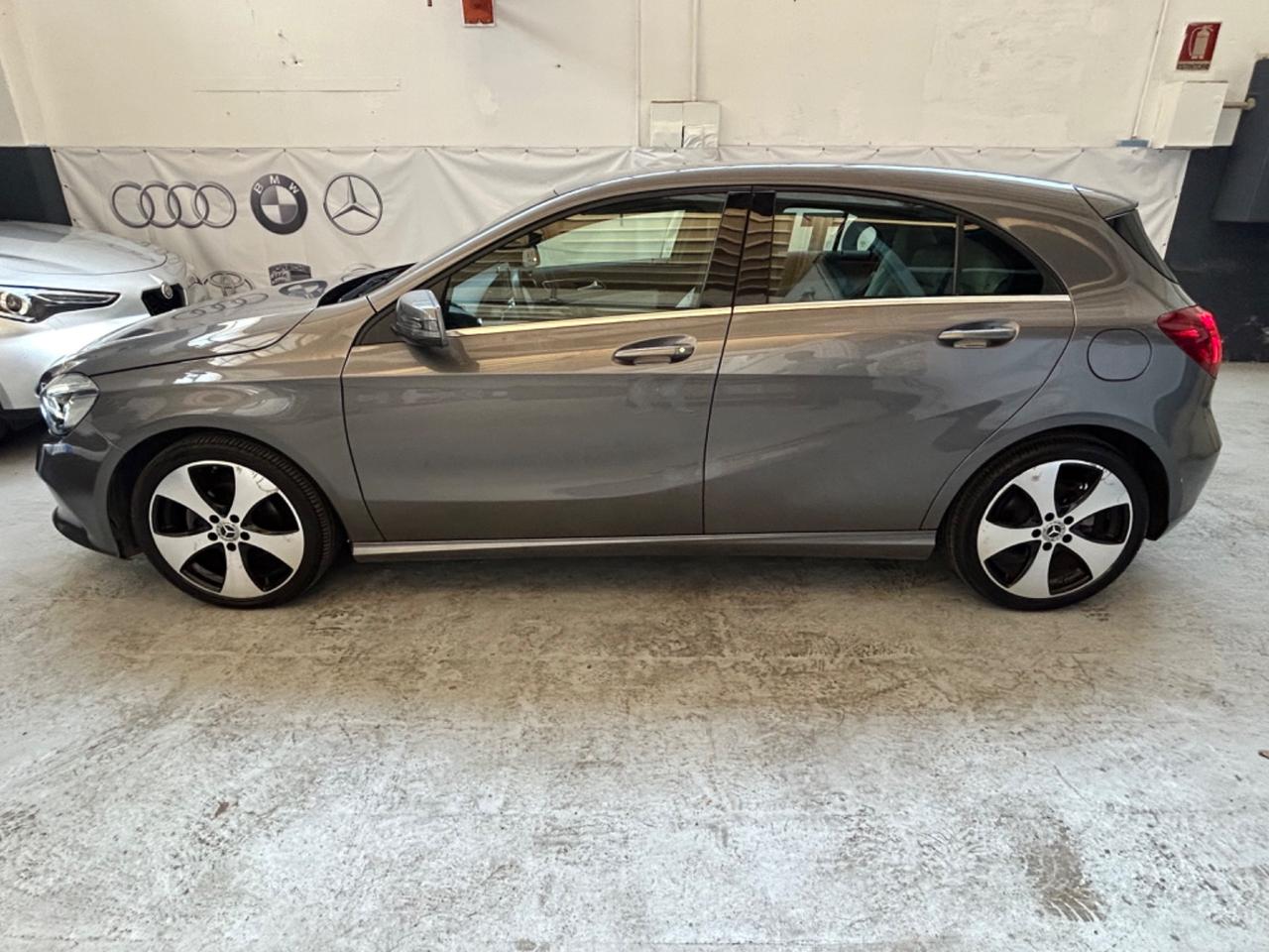 Mercedes-benz A 180 d Automatic Premium