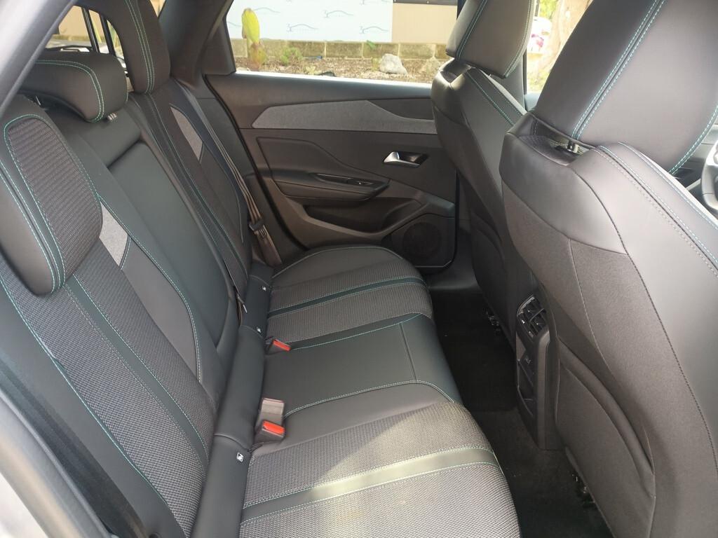 Peugeot 308 SW 1.2 130cv EAT8 Allure