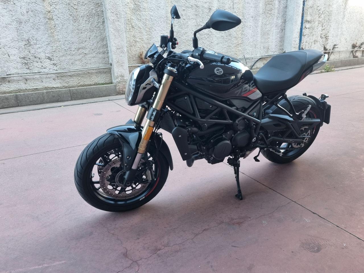 Benelli 752 S