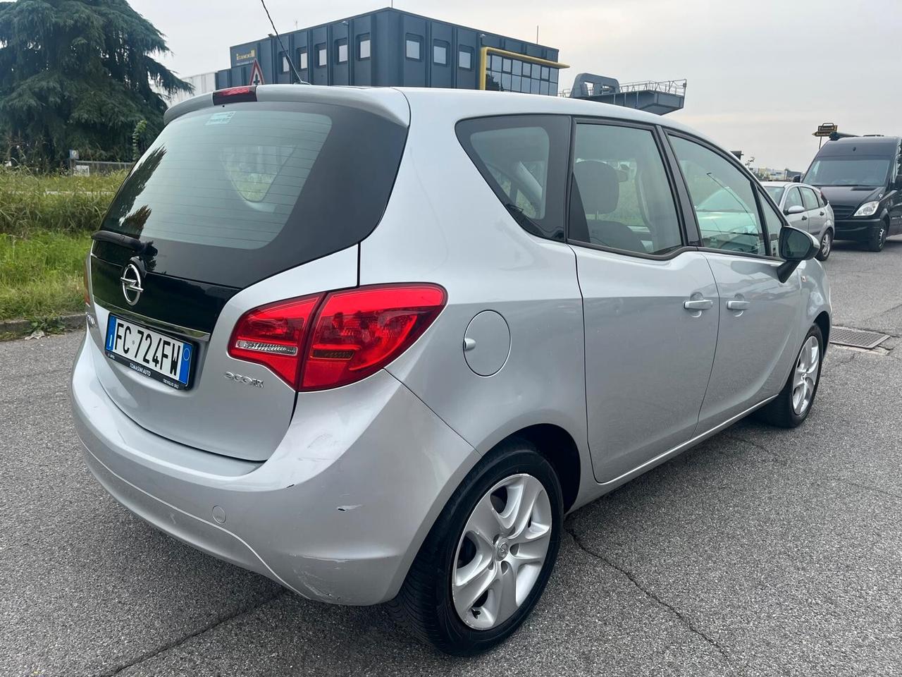 Opel Meriva 1.6 CDTI 110CV