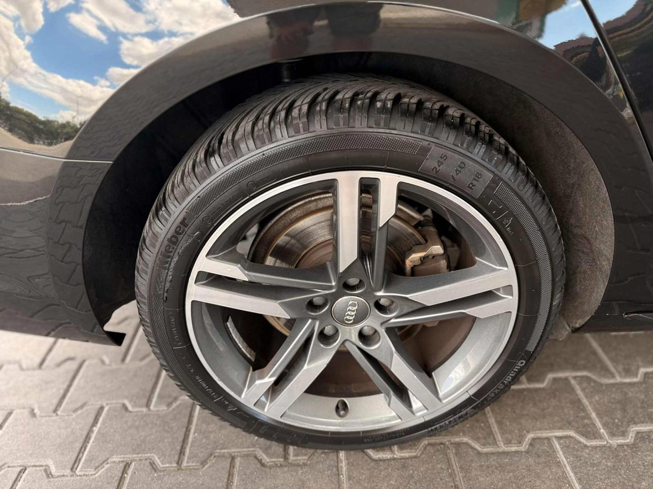 Audi A4 Avant 35 TDI S tronic line edition/TETTO/18/PDC/BELLA